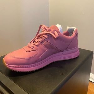 Beautiful summer sneaker